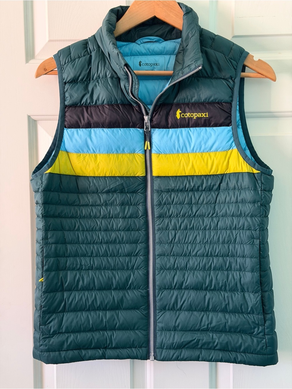 Cotopaxi Women’s Fuego Down Vest - Small - Puffer Vest Teal Yellow Blue